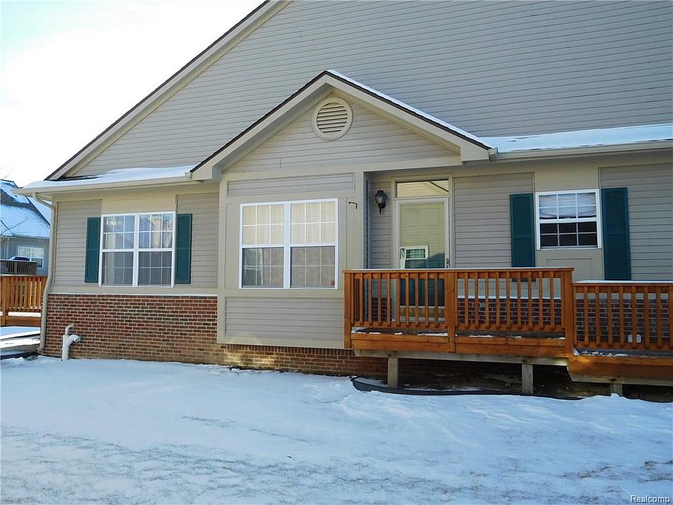 1st image of 41788 Primrose Dr #1