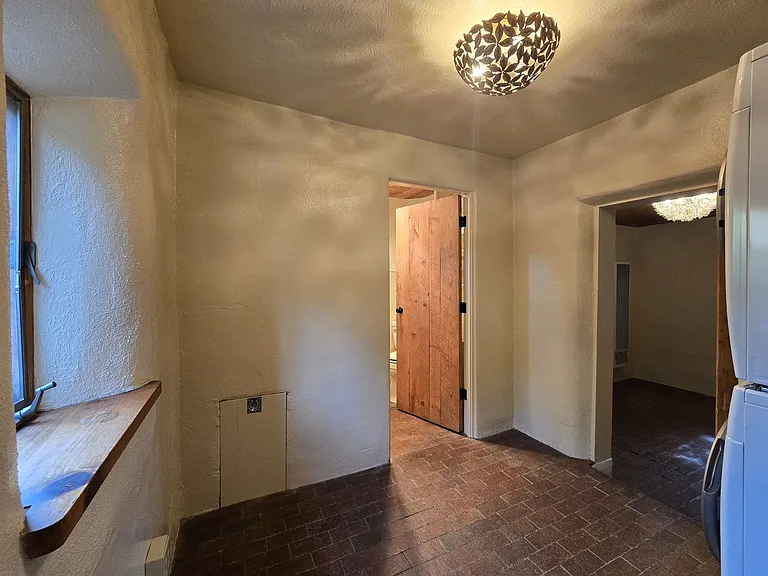 617 Don Felix St #A — Photo 13
