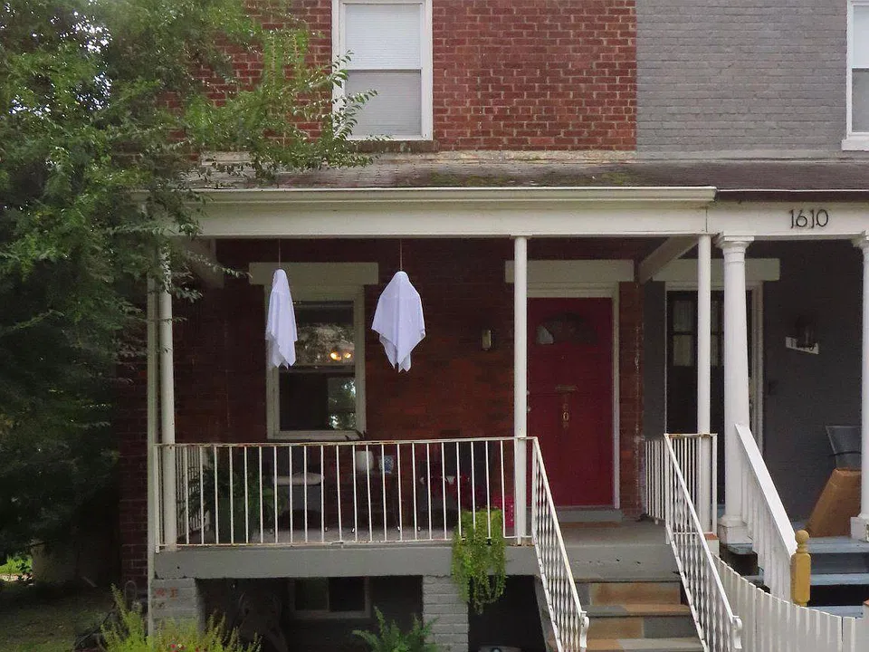1608 Princess St