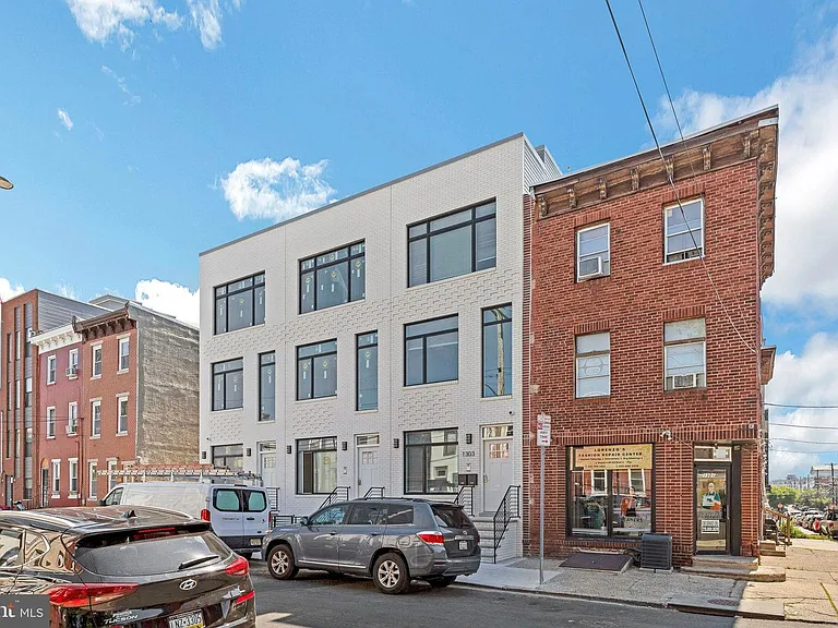 New Construction Breweytown Apartments — Photo 17