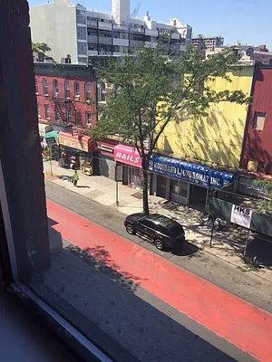 Rented by Lang Realty LLC | media 16