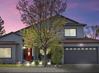30 Cormorant Dr, Wallace, CA