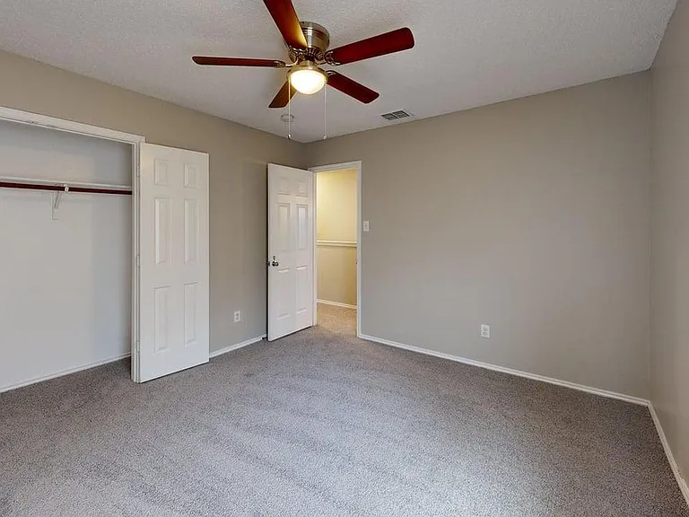 1532 Golden Grass Dr — Photo 14