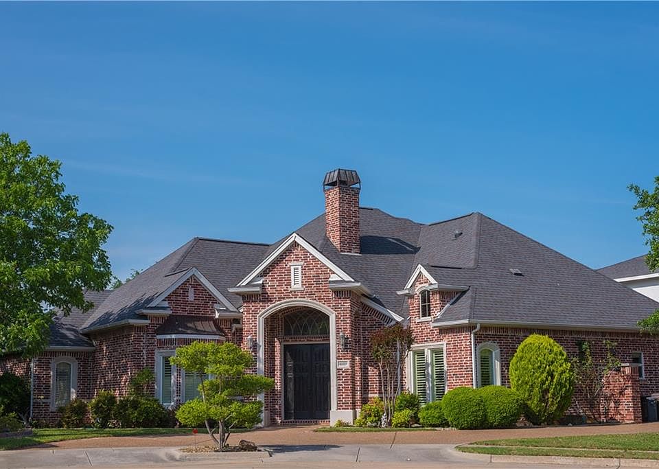 1st image of 4157 Fair Oaks Dr