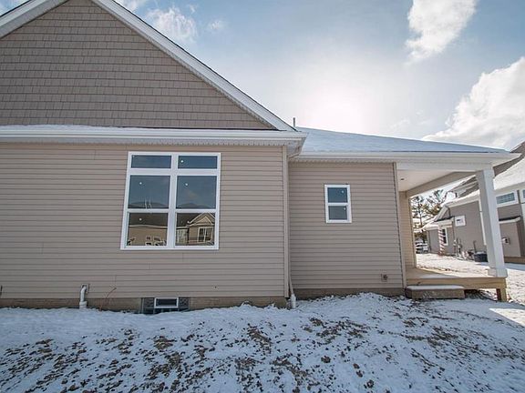 5th image of 3809 Retreat Dr #20