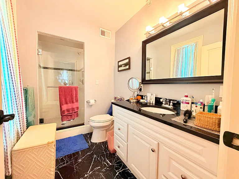 81 Walnut St #1 — Photo 15