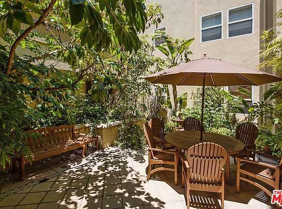 4th image of 14343 Burbank Blvd APT 303