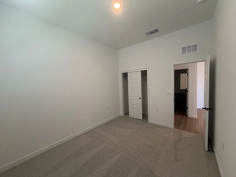 8729 Ponderosa Ave — Photo 12