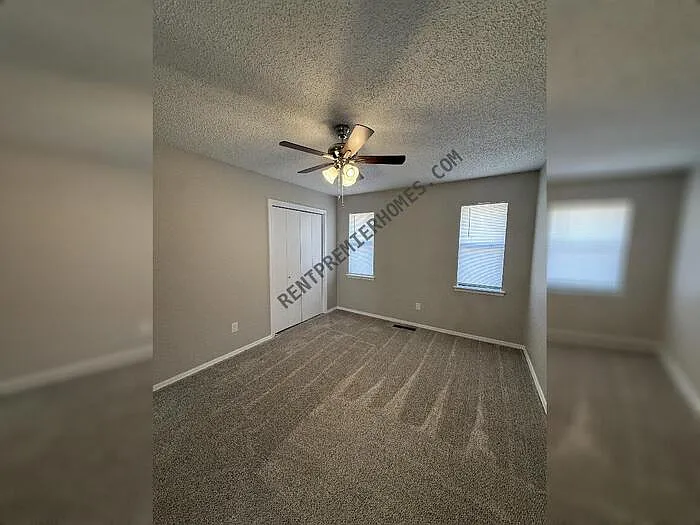 1720 SE 7th St — Photo 15