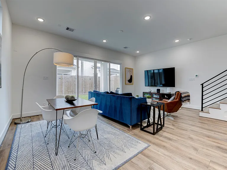 3517 McIlhenny St — Photo 12