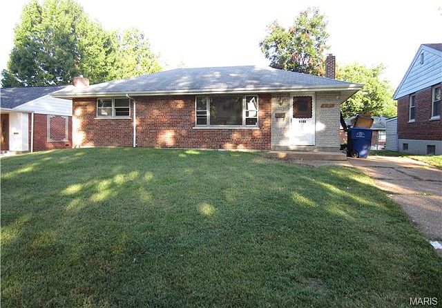 1st image of 8125 Parkwood Dr