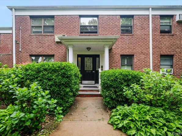 1215 E Broadway #A-13, Hewlett, NY 115578