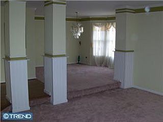 5th image of 104 Mercedes Dr