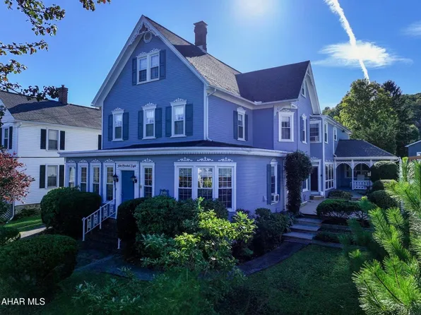 508 S Juliana St, Bedford, PA 15522