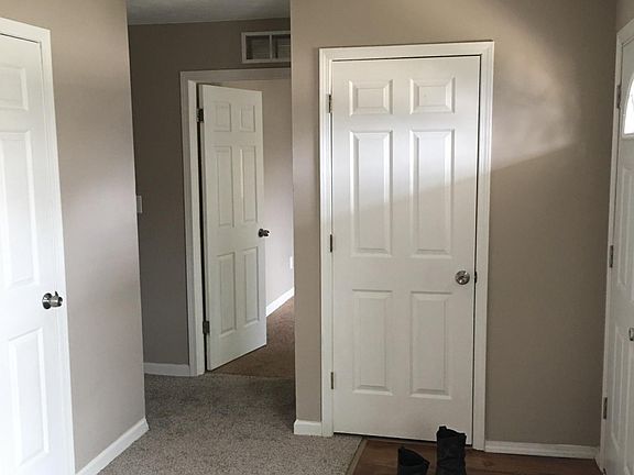 5th image of 6431 Betts Ave