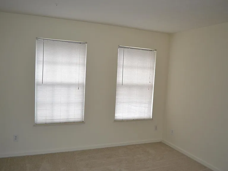 10555 Montgomery Rd #72 — Photo 17