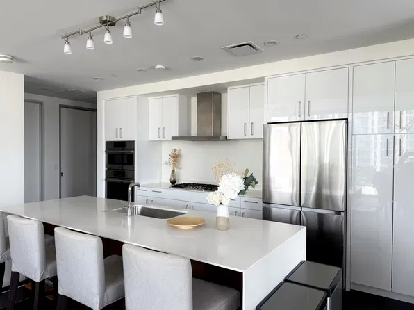 301 West Ave #1204, Austin, TX 78701