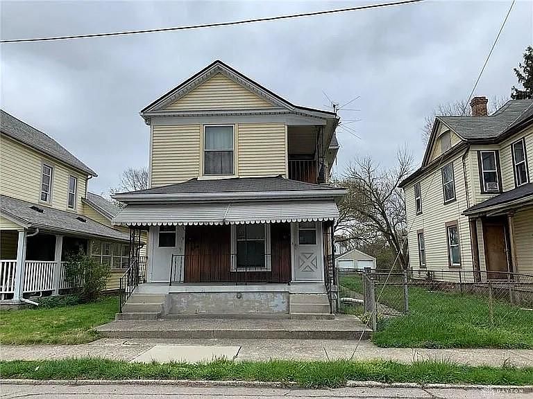 1st image of 426 Boltin St