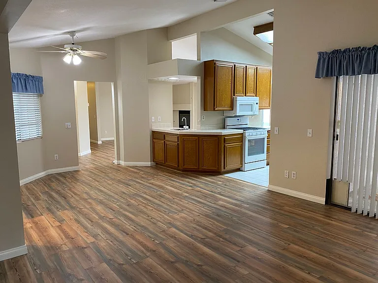 3611 Kim Ct — Photo 8