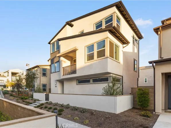 470 Lobata, Irvine, CA 92618