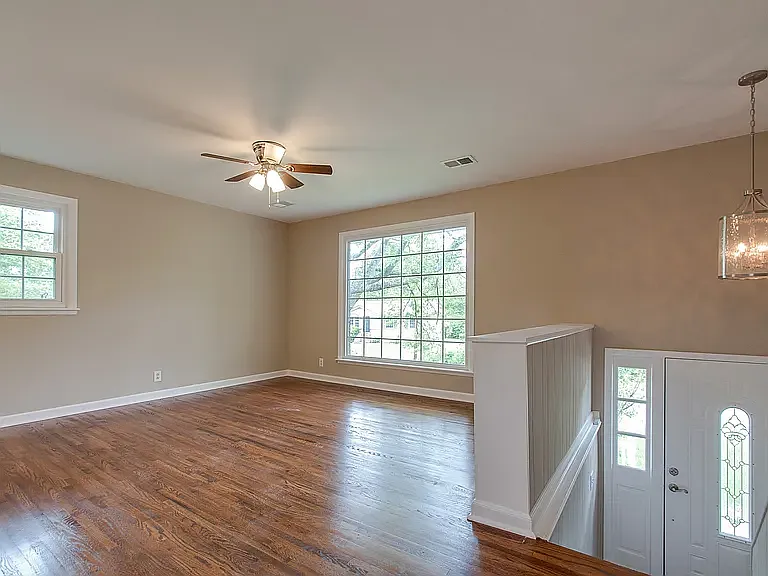 7949 Stallion Dr — Photo 4