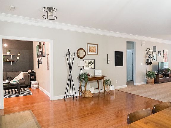 5th image of 467 Walden Park Dr