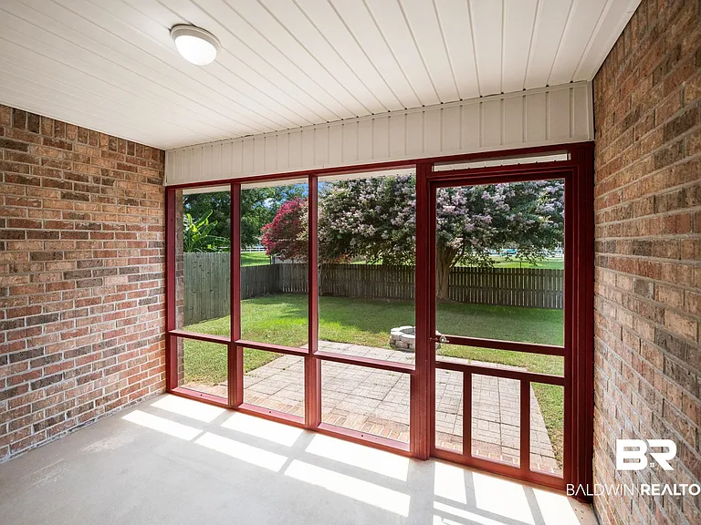 13097 Concord Dr E — Photo 24