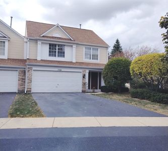 730 N Charter Hall Dr, Palatine, IL, 60067
