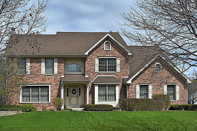 1st image of 486 Carolian Dr