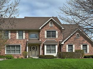 486 Carolian Dr, Lake Zurich, IL
