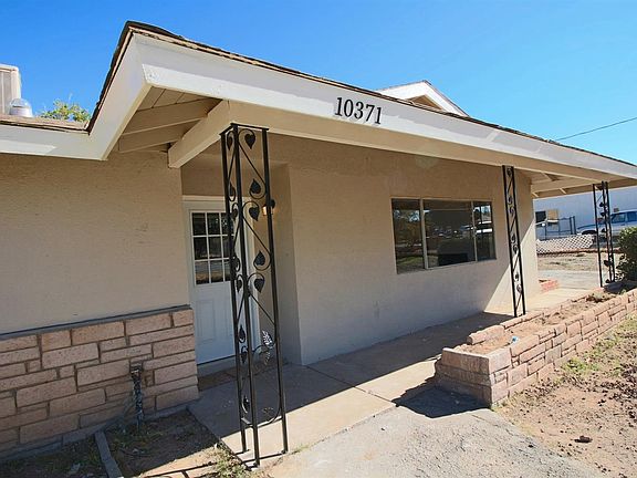 3rd image of 10371 Cottonwood Ave