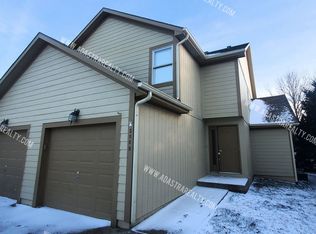 306 N 9th St UNIT B, Louisburg, KS 66053