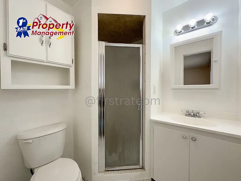 712 Fair Ln — Photo 16