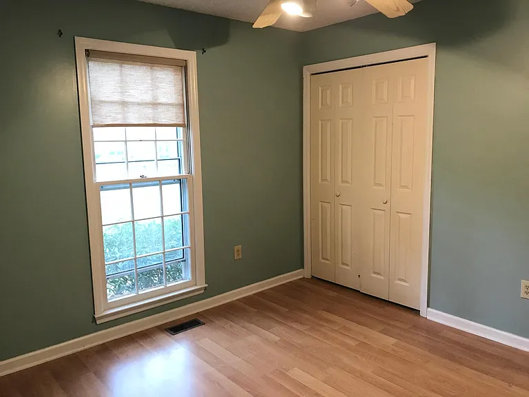 152 Stonybrook Dr — Photo 37