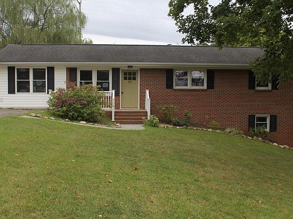 2nd image of 809 McCorkle Dr