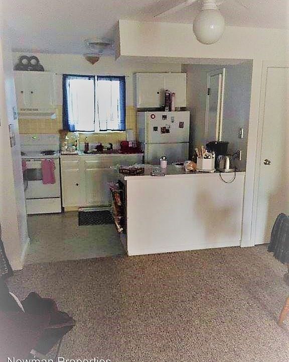 2nd image of 9 Thomas Ave APT 6