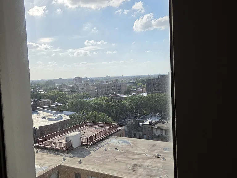 444 W Fullerton Pkwy — Photo 21