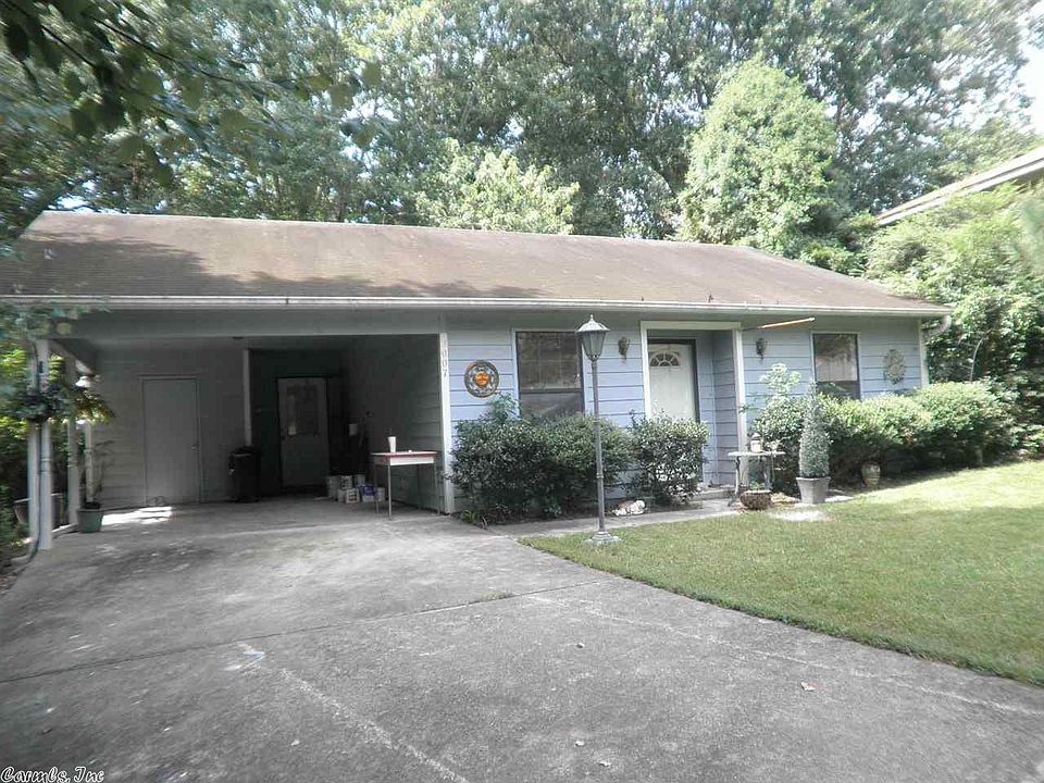 2nd image of 2007 Doris Dr