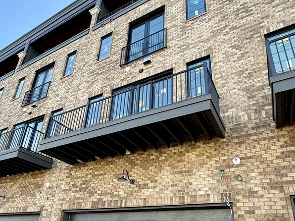 124 1st Ave SE, Carmel, IN 46032