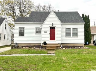 2040 W Hudson St, Peoria, IL