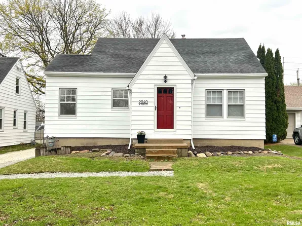 2040 W Hudson St, Peoria, IL 61604