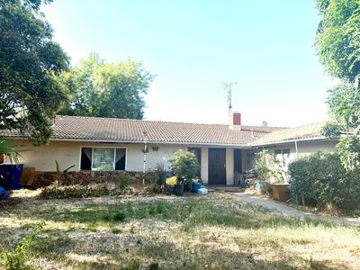 5167 E Dwight Way, Fresno, CA, 93727