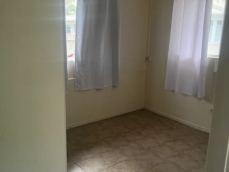 640 Punaa St — Photo 9