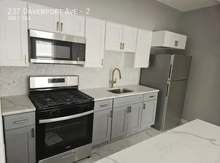 237 Davenport Ave #1, New Haven, CT 06519