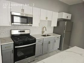 237 Davenport Ave, New Haven, CT