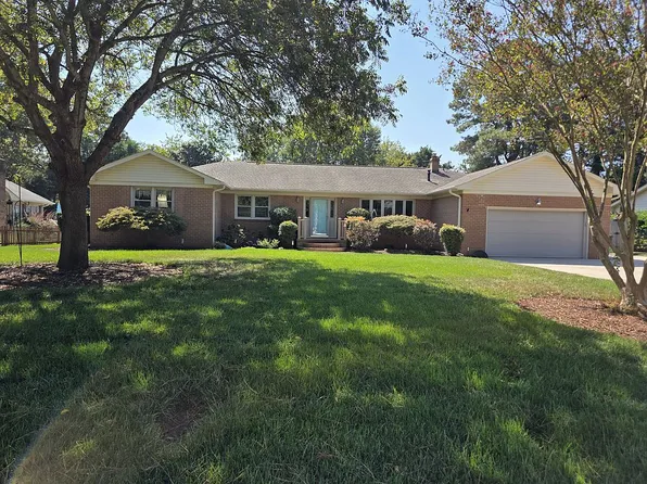1909 Columbia Rd, Virginia Beach, VA 23454