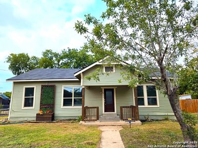 911 Florida St, San Antonio, TX, 78210