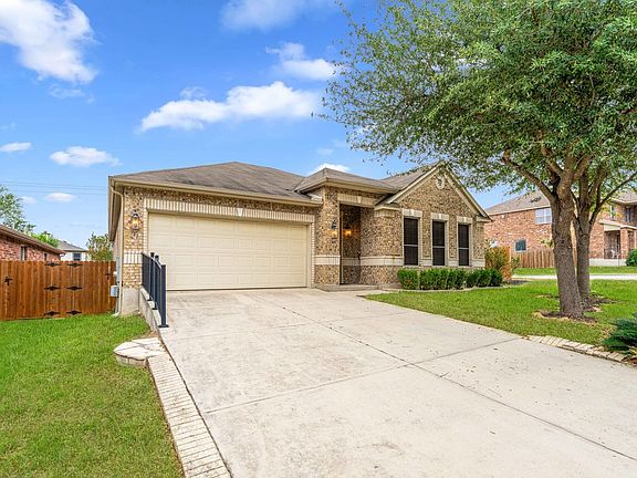 2nd image of 141 Springtree Blf