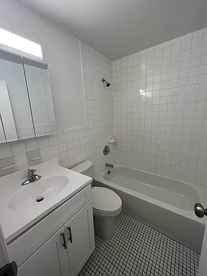 Rented by Voro NYC | media 24