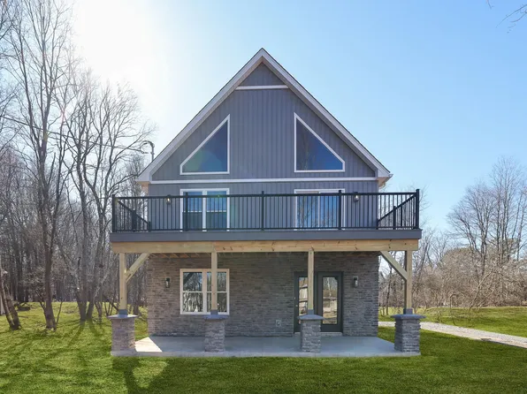 409 Towamensing Trl, Albrightsville, PA 18210